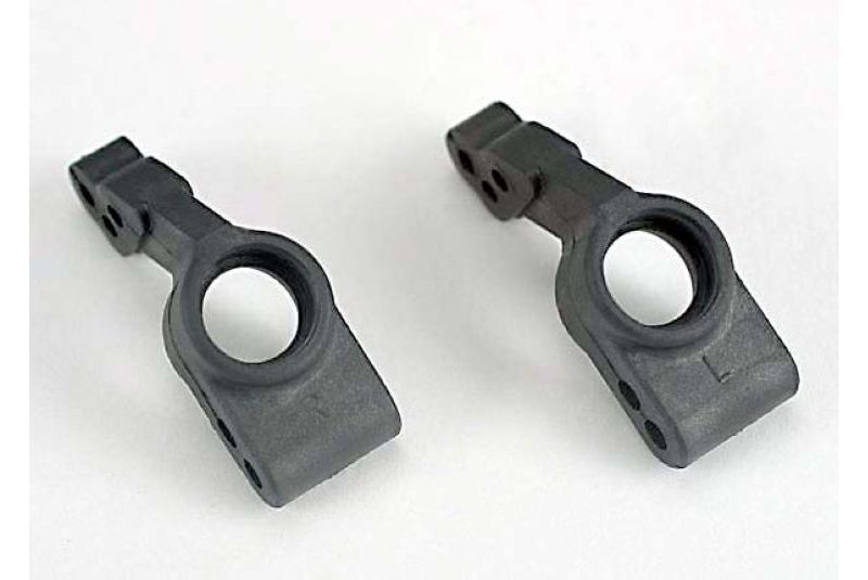 Stub axle carriers, rear (1.5 degree toe in) (l&amp;r)