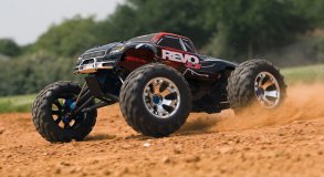 TRAXXAS Revo 3.3 Nitro 1/10 4WD TQi Bluetooth module