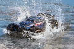 TRAXXAS E-Revo Brushless MXL 4WD 1/10 RTR (with Bluetooth module and telemetry)