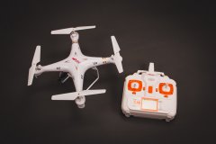 MJX X705C-W quadcopter (белый с FPV камерой)